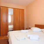 Apartamento With Parking Space - 19039 Split